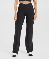 Crossover Regular Flared Leggings Black