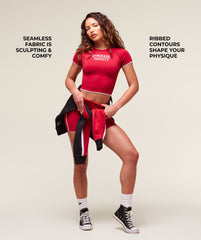 Lift Varsity Seamless Midi T-Shirt Carmine Red