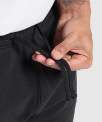 Crest Shorts Black
