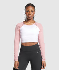 Lifting Essential Long Sleeve Crop Top White/Light Pink
