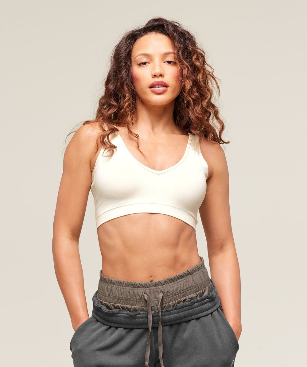 Everyday Seamless Sports Bra Soft White