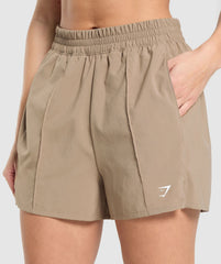Pintuck Shorts Lifestyle Brown