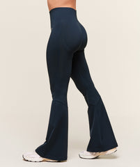 Everyday Seamless Flared Legging Navy