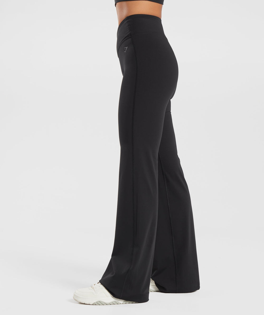 Crossover Flared Leggings Black