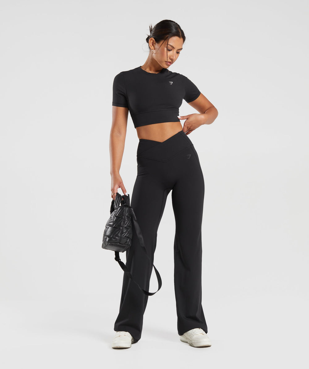 Crossover Flared Leggings Black