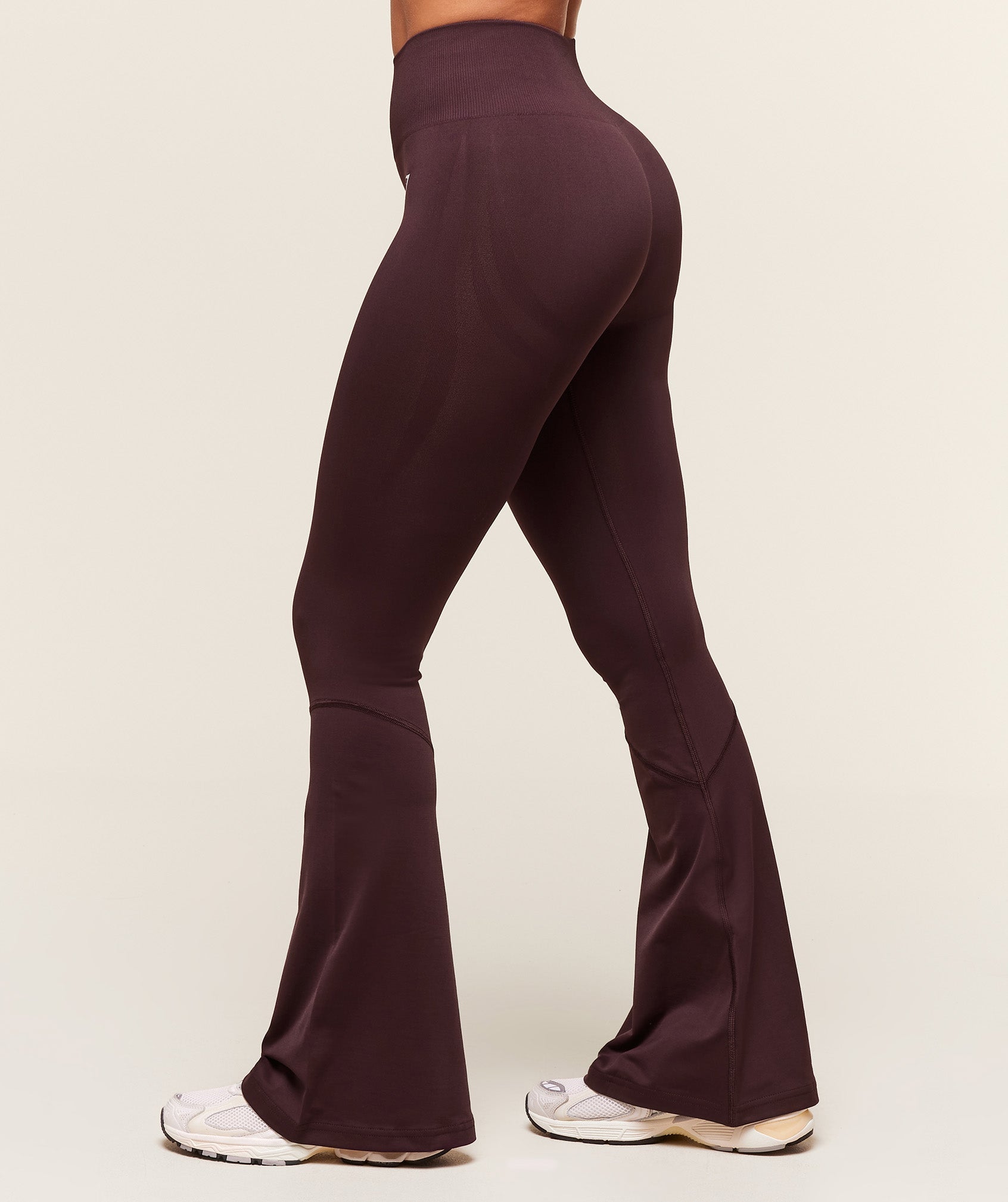 Everyday Seamless Flared Legging Cherry Purple