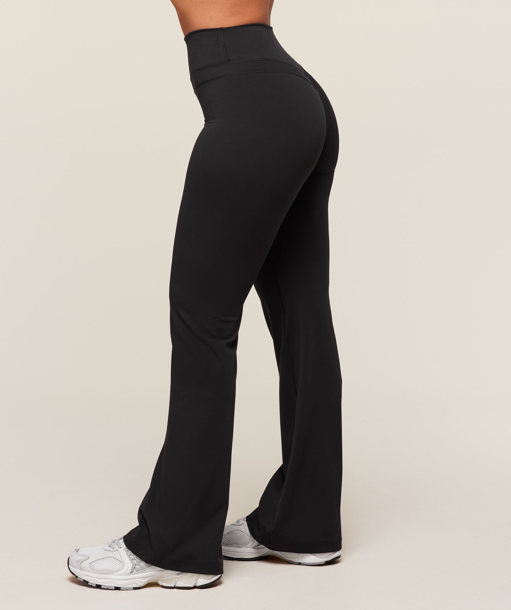 Whitney Flared Leggings Black