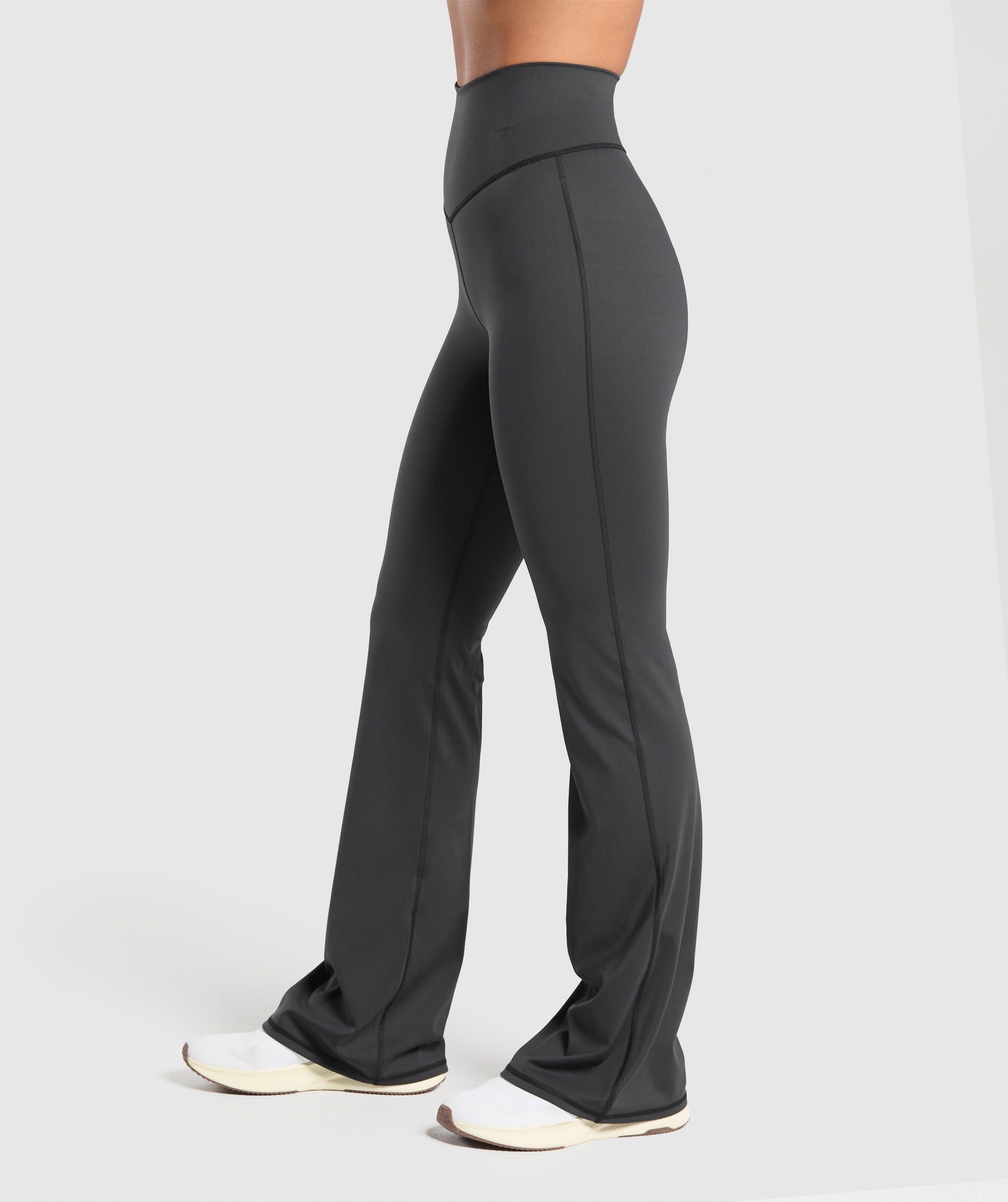 Elevate Flared Leggings 2.0 Black