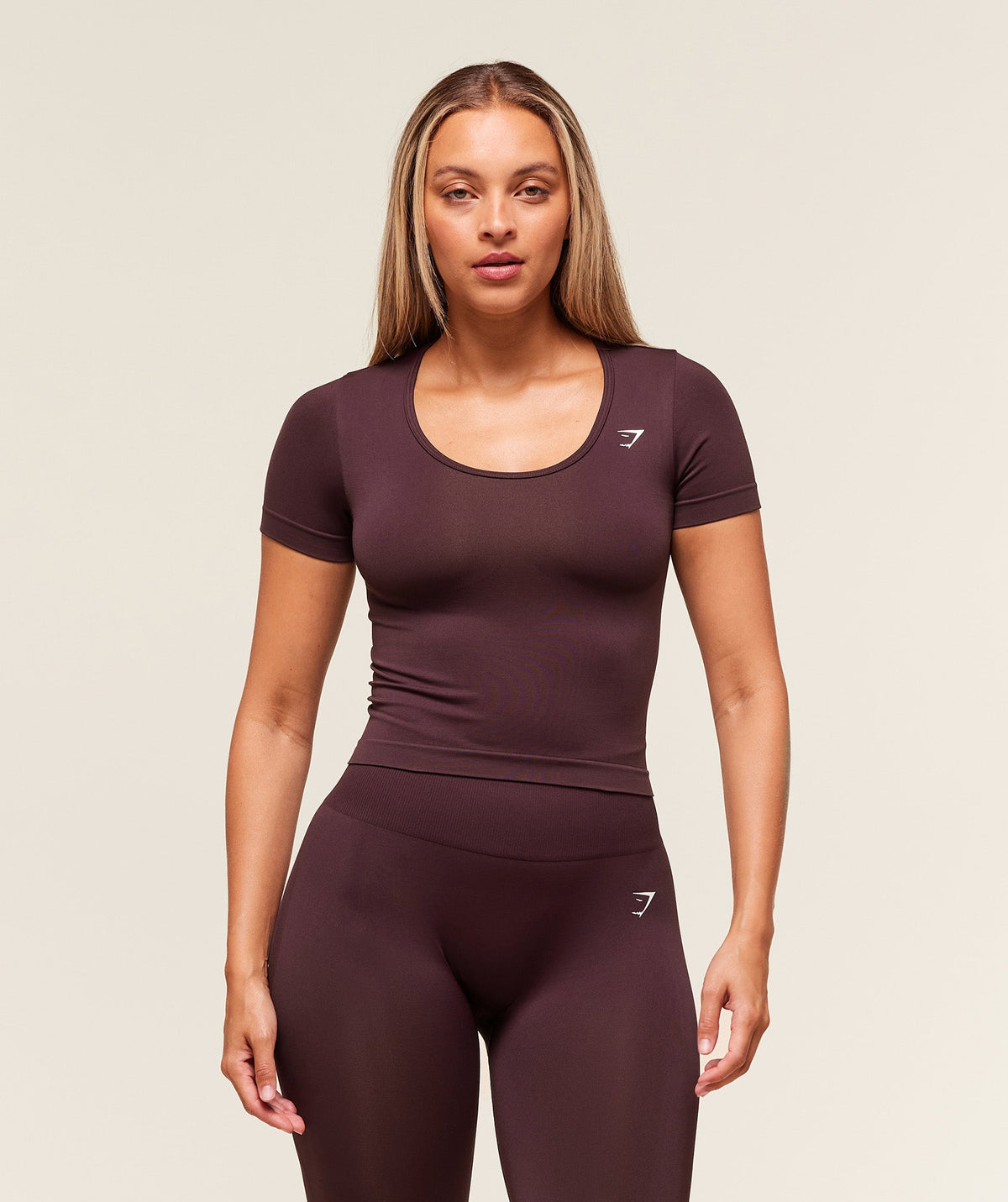 Everyday Seamless Tight Fit Crew Neck Tee Cherry Purple