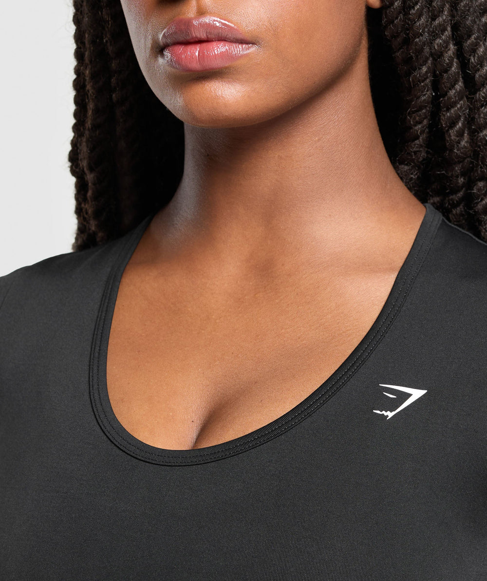 Everyday Seamless Tight Fit Crew Neck Tee Black