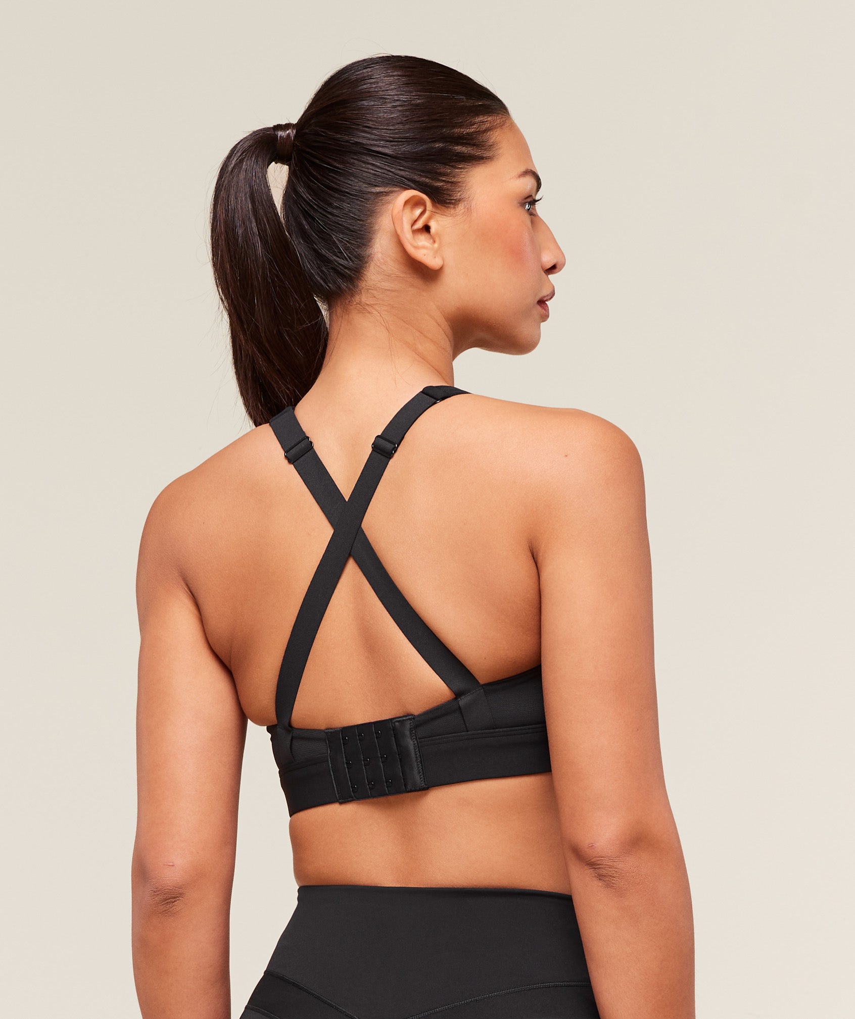 Crossover Strap High Support Sports Bra Black