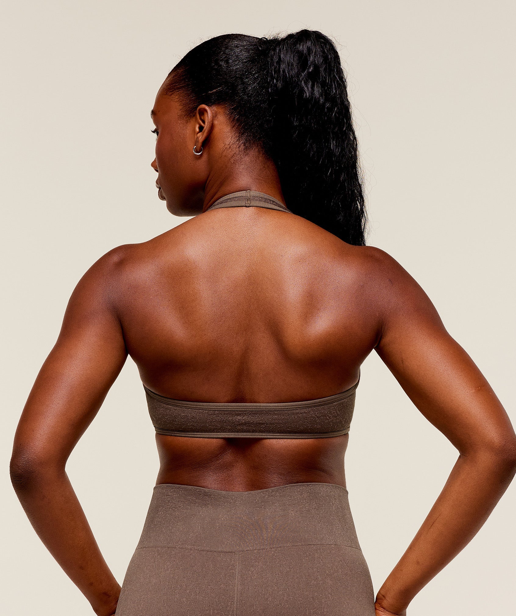 Adapt Fleck x Whitney Halterneck Sports Bra Soft Brown/Chestnut Pink