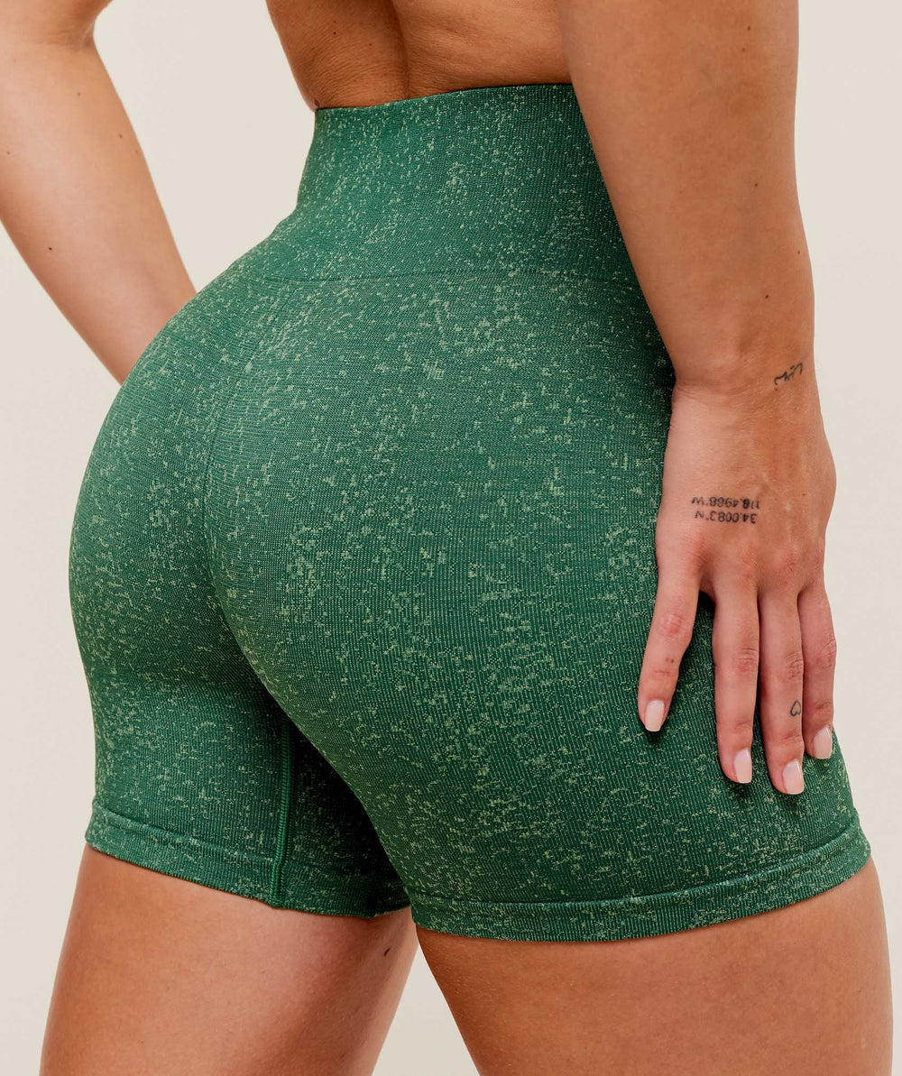 Adapt Fleck x Whitney Seamless Shorts Lift Green/Clay Green