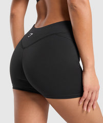 Dipped Waistband Shorts Black