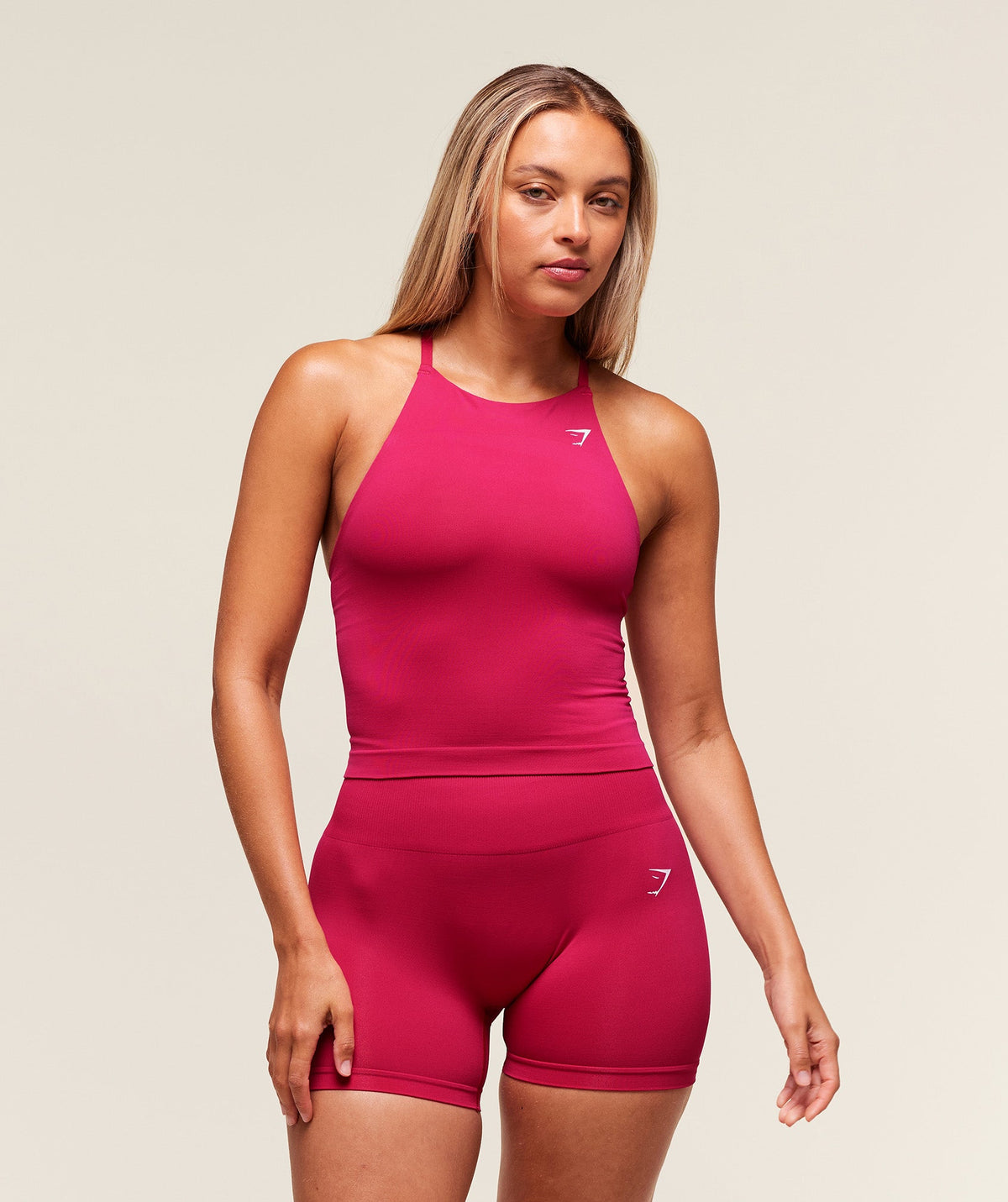Everyday Seamless Tank With Shelf Build Pink