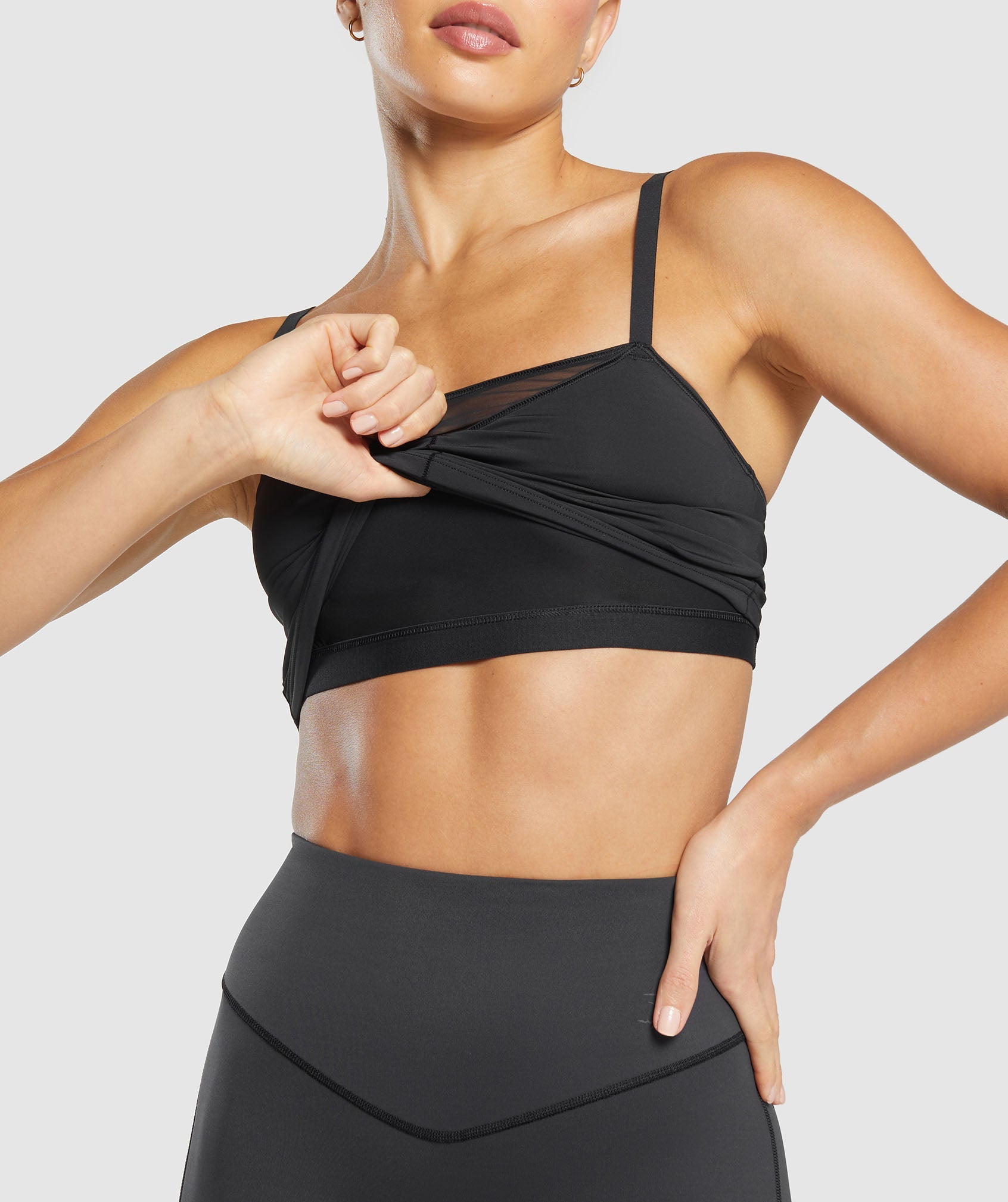 Elevate Mesh Tank With Shelf Black