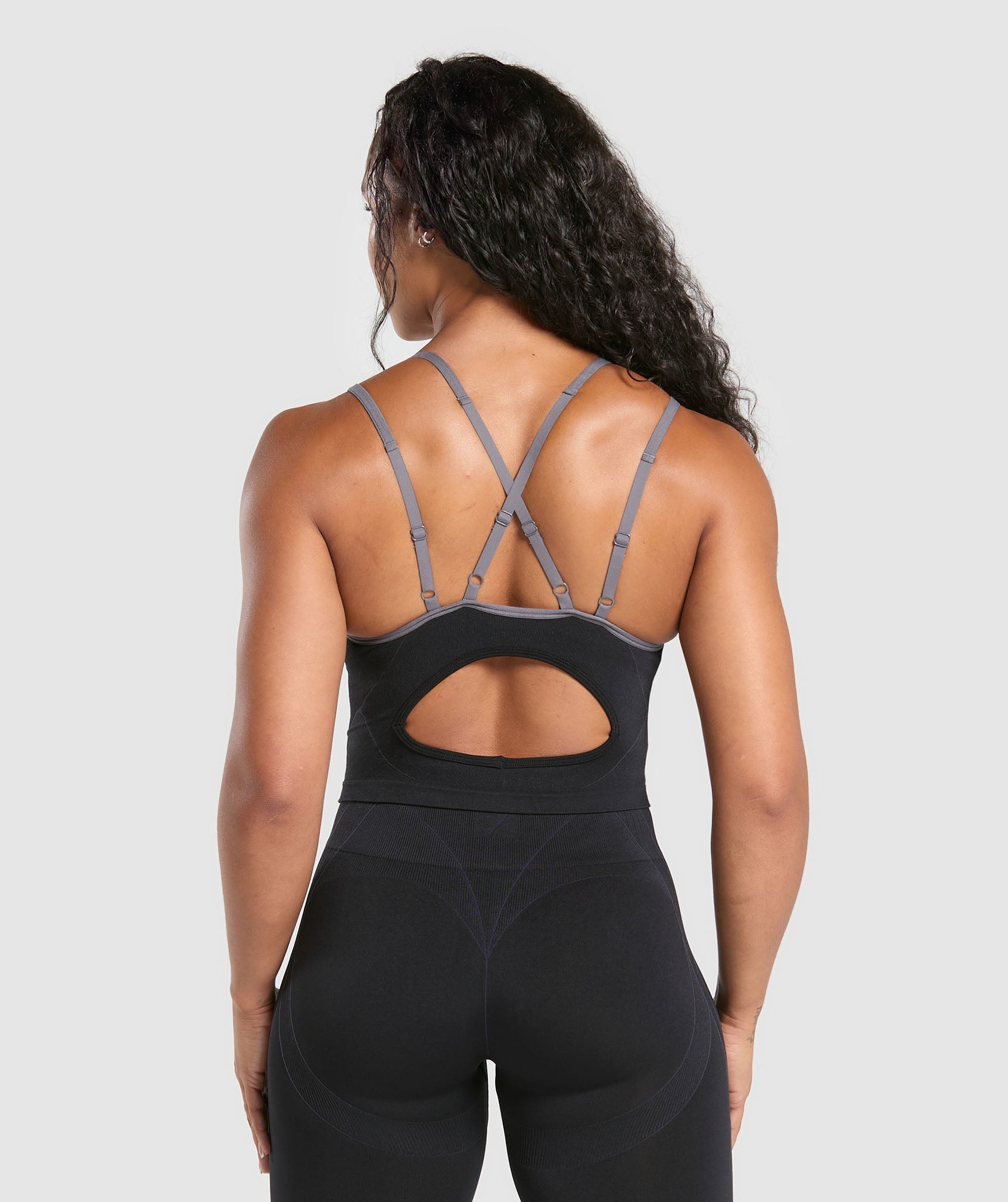 Apex Contrast Tank With Shelf Black/Brushed Grey