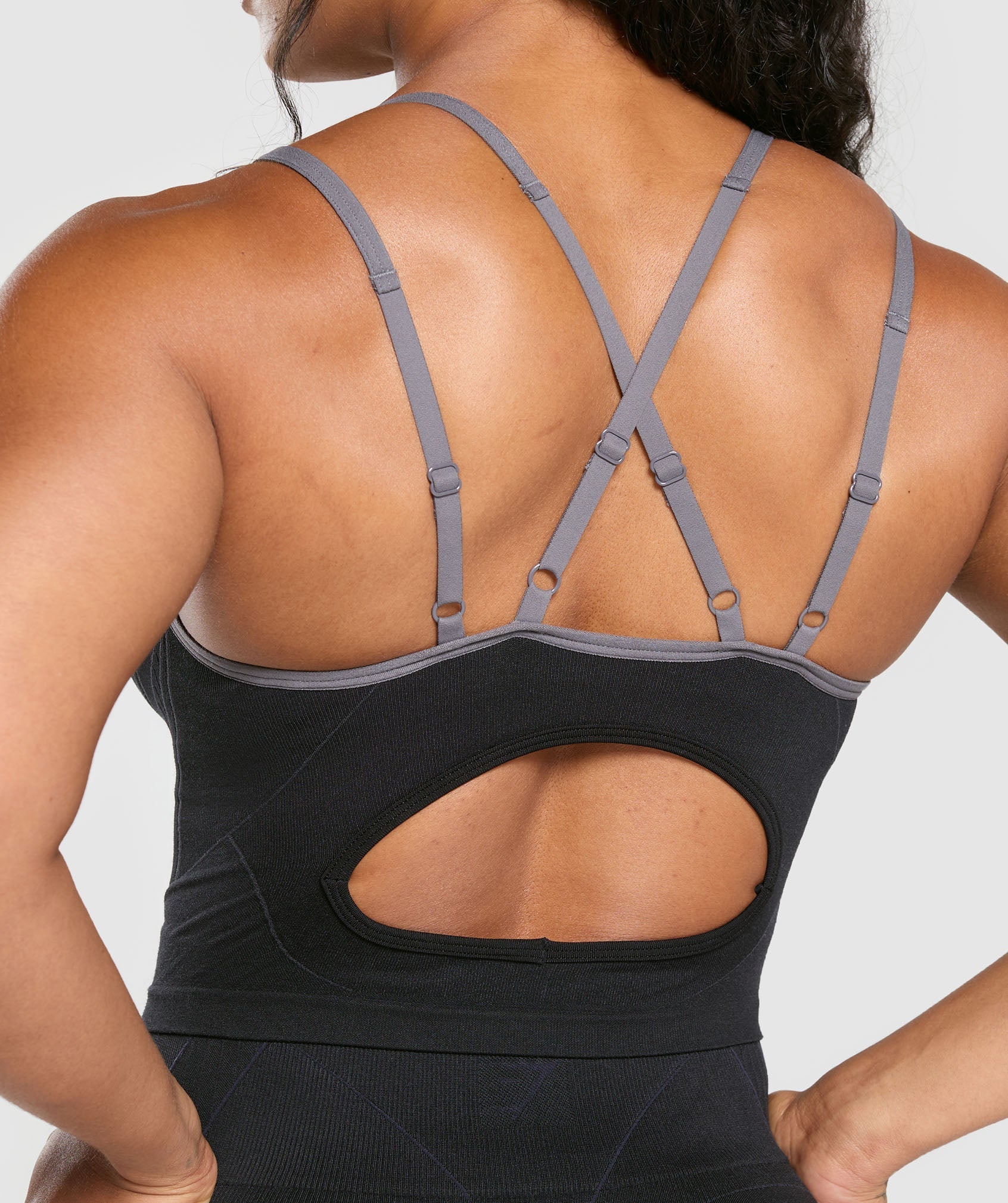 Apex Contrast Tank With Shelf Black/Brushed Grey