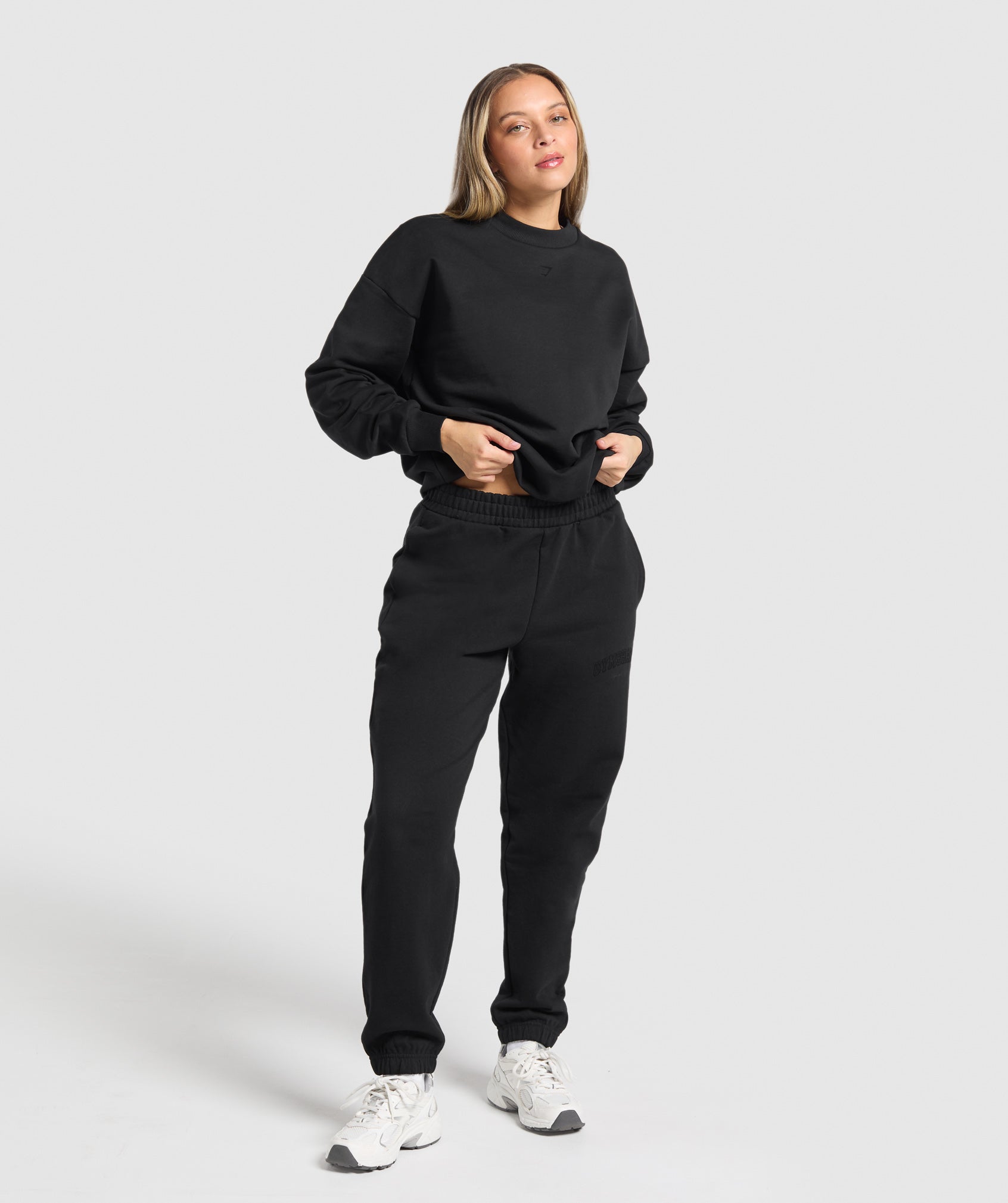 Campus Classics Graphic Sweatshirt Black