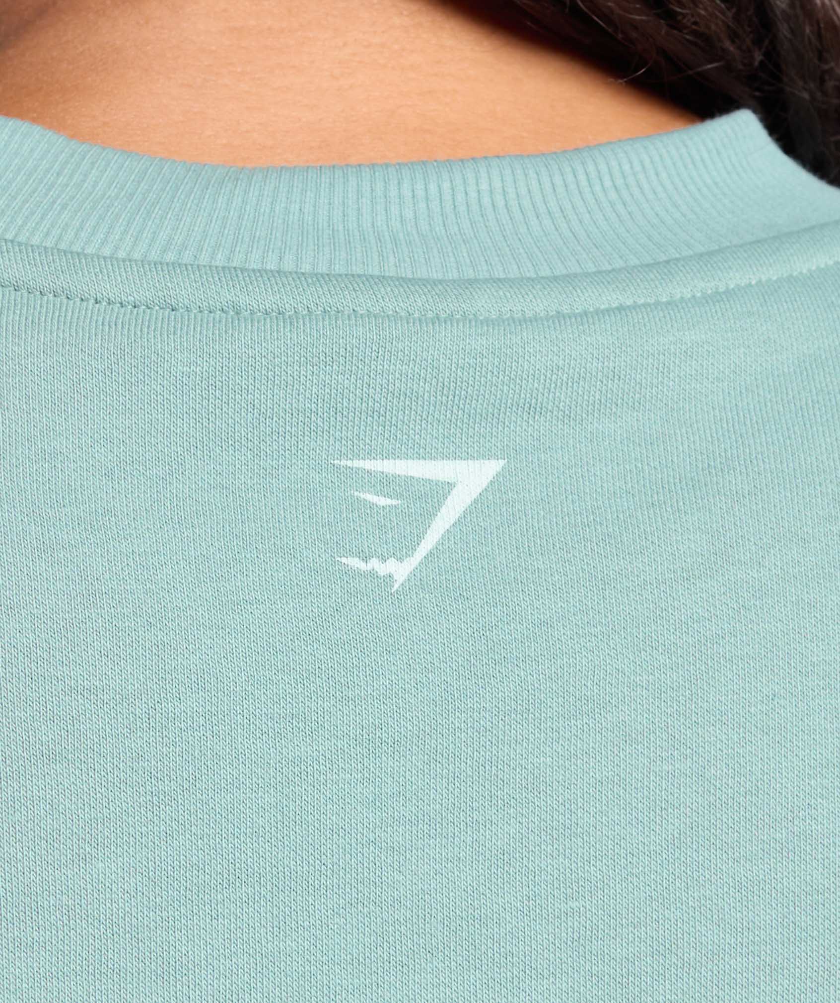 Graphic Illustration Pullover Celeste Blue