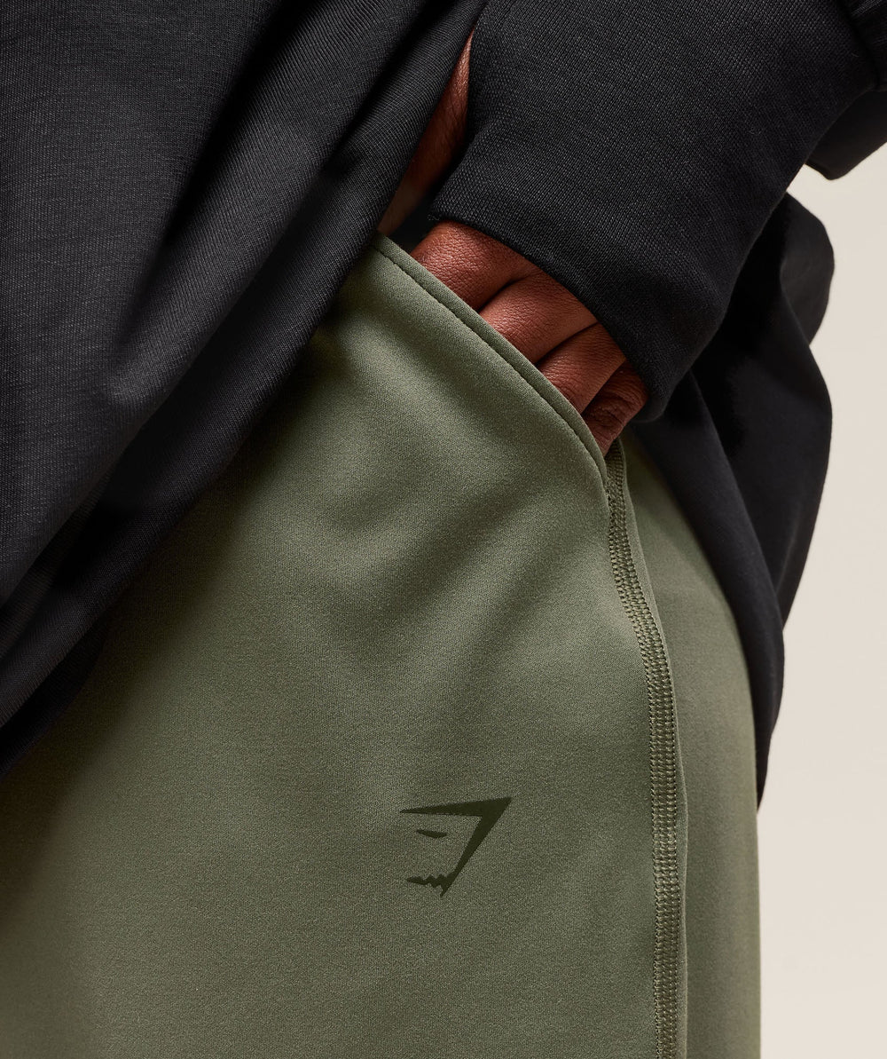 Covered Jogger Core Olive