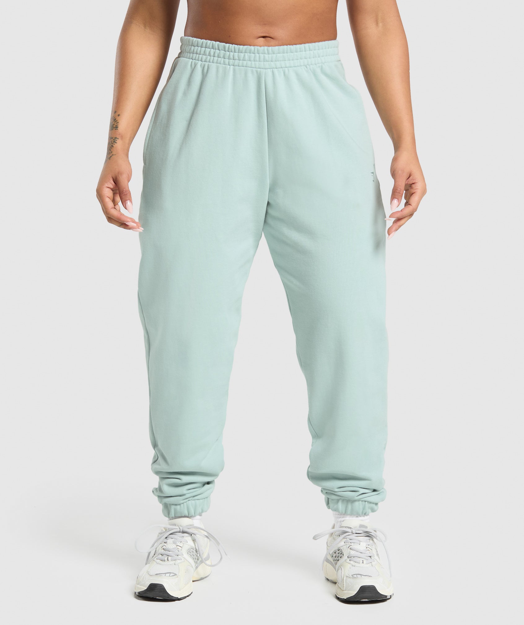 Back Gains Graphic Joggers Morning Blue