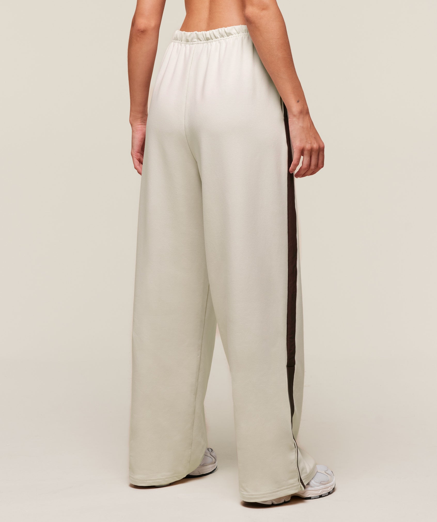 Retro Stripe Snap Pant Oat White/Archive Brown