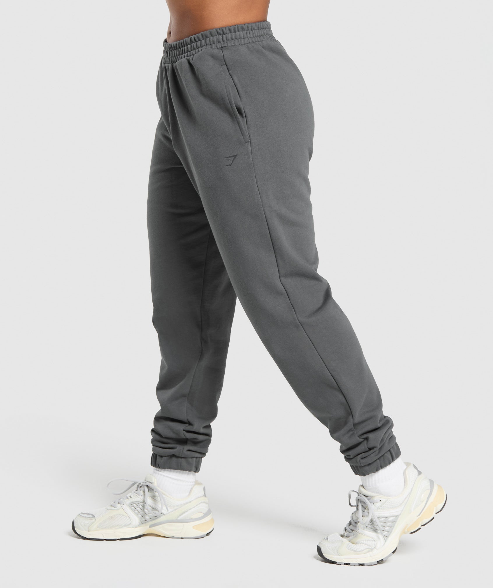 Back Gains Graphic Joggers Graphite Grey