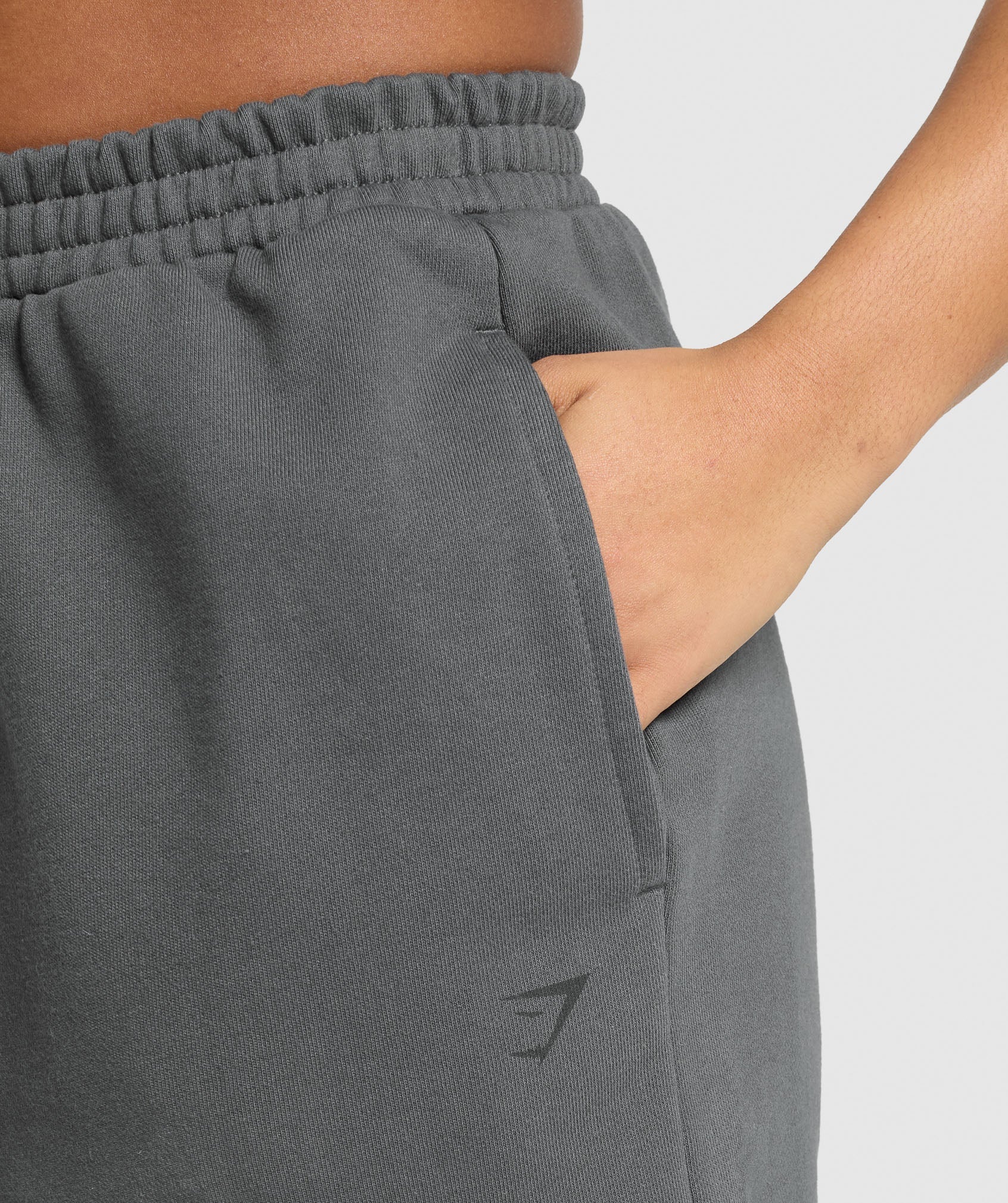 Back Gains Graphic Joggers Graphite Grey