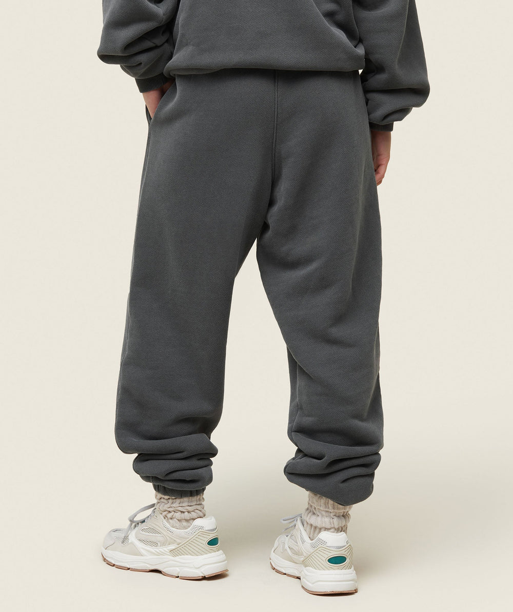 everywear Relaxed Joggers Black