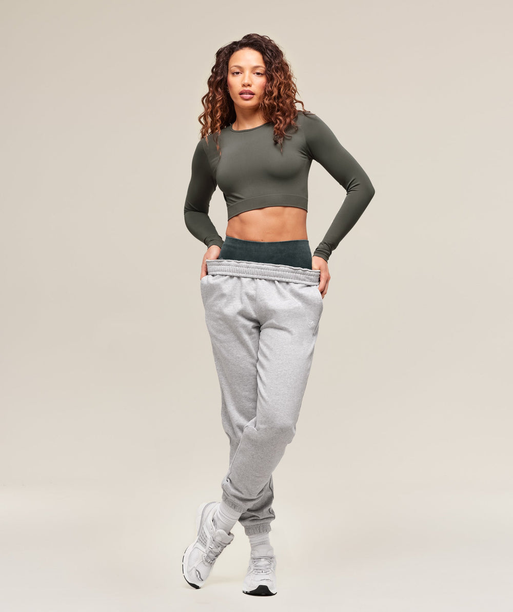 Everyday Seamless Long Sleeve Crop Top Strength Green
