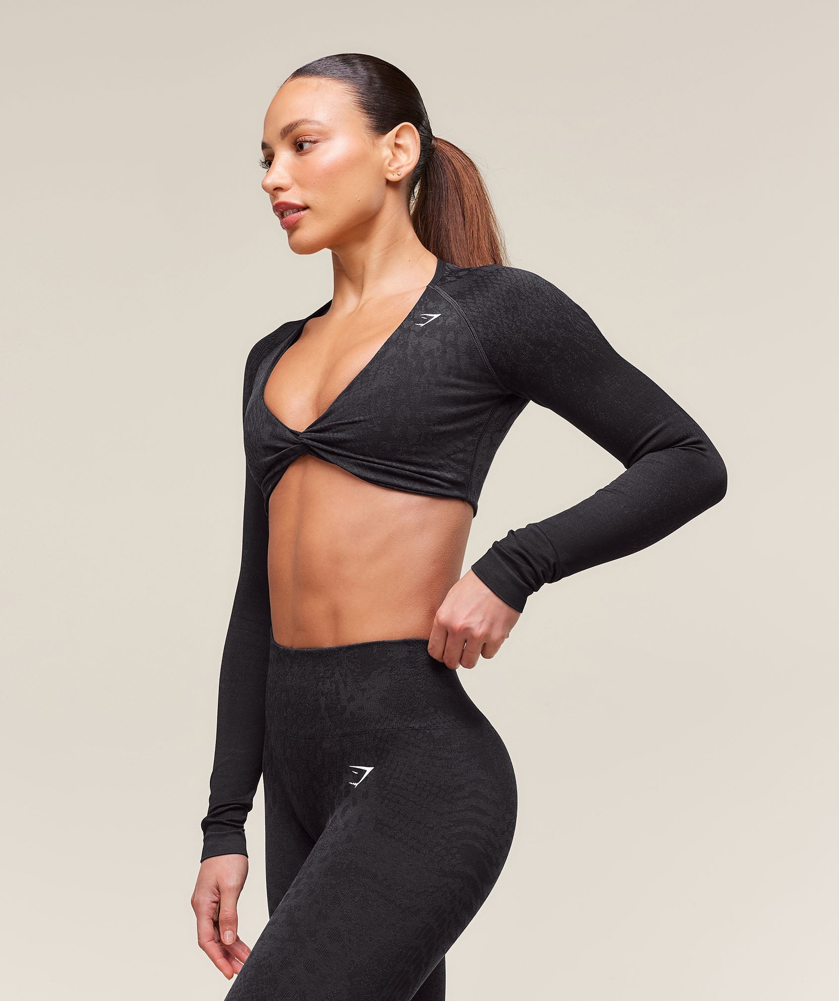 Adapt X Whitney Animal Seamless Long Sleeve Top Black/Asphalt Grey