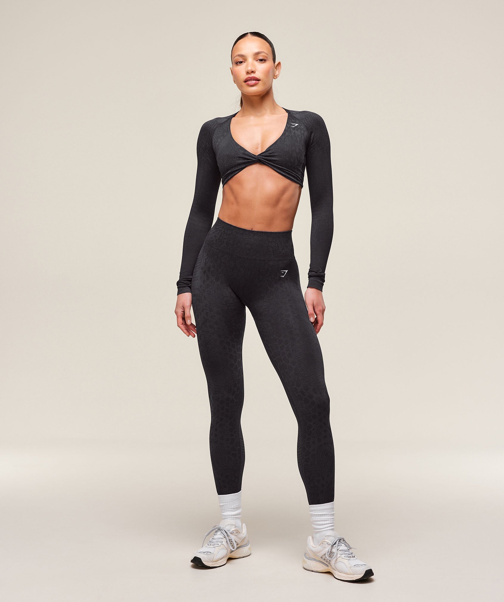Adapt X Whitney Animal Seamless Long Sleeve Top Black/Asphalt Grey