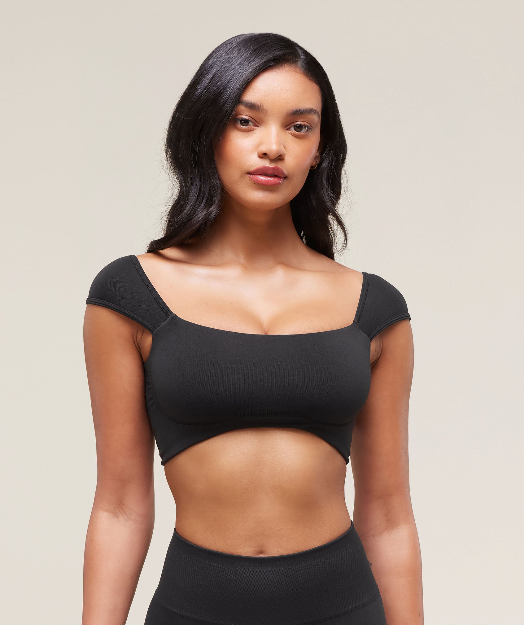 Soft Sculpt Cap Sleeve Bralette Black