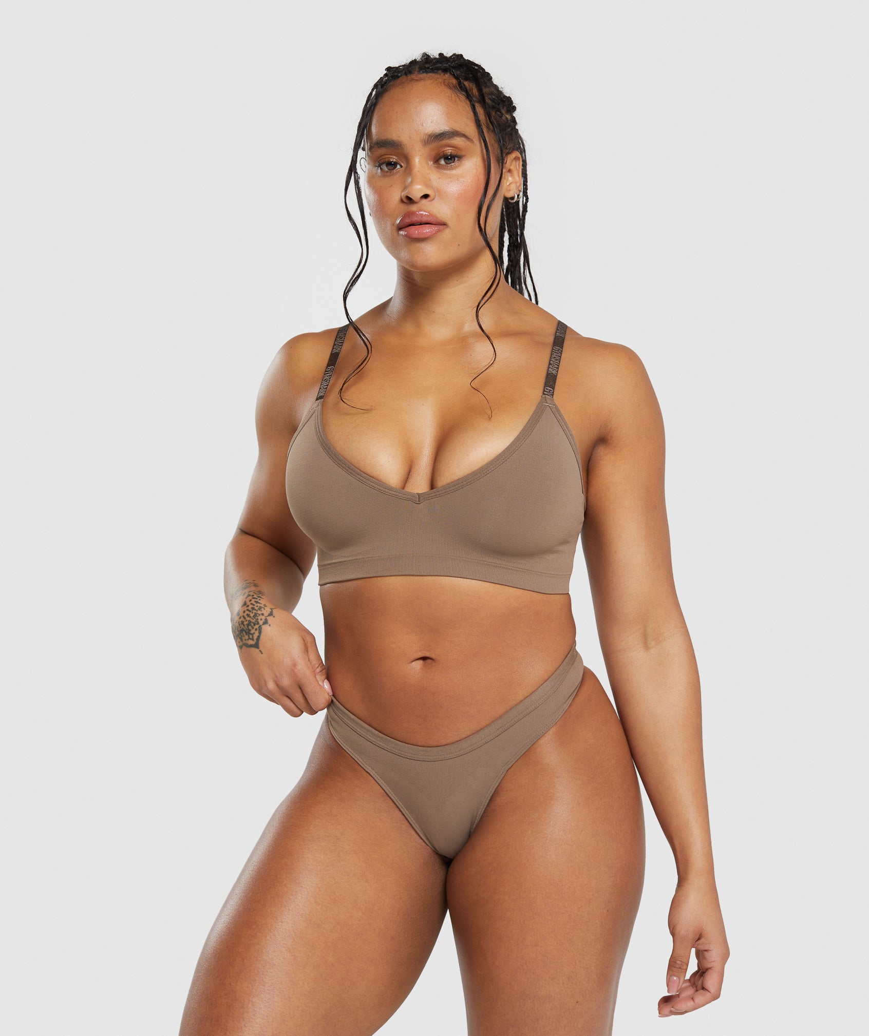 Seamless Dipped Front Thong Soul Brown