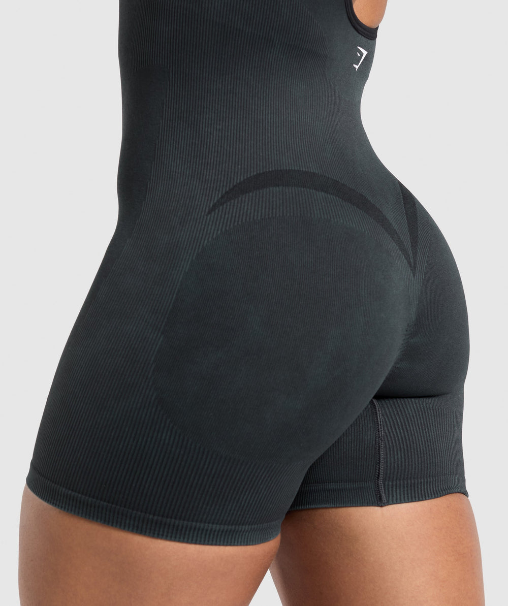 Gains Seamless All-In-One Black
