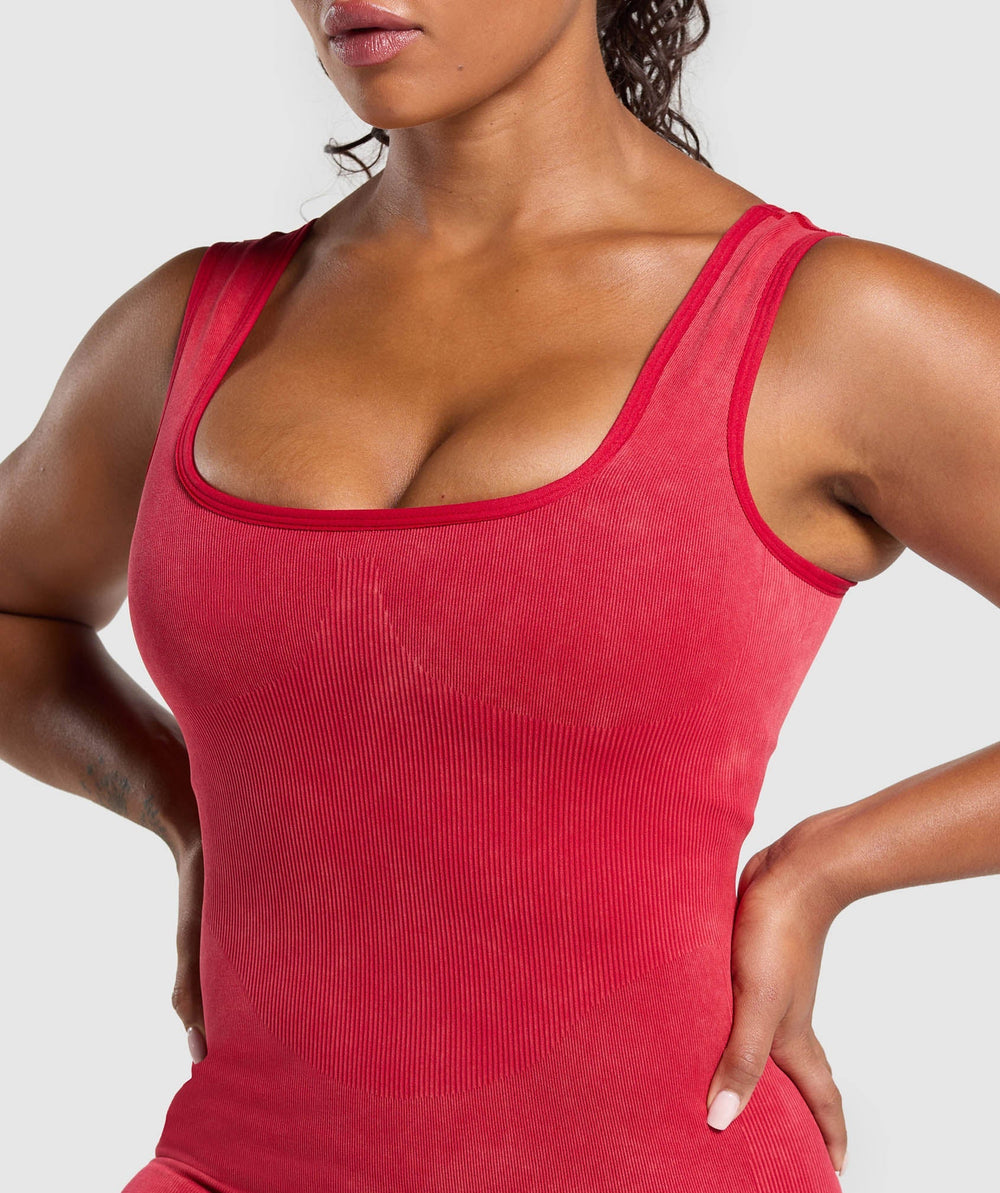 Gains Seamless All-In-One Carmine Red