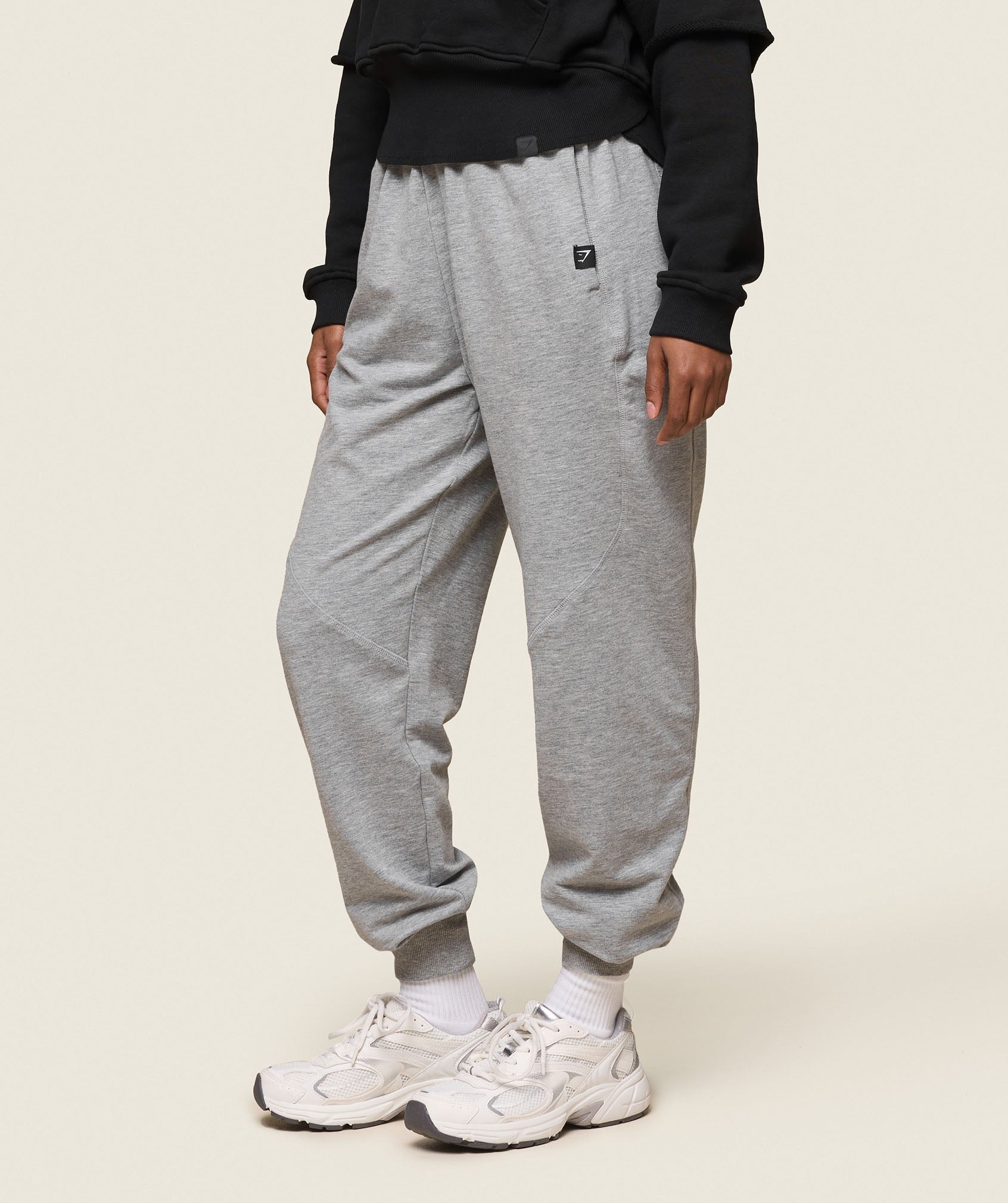 GS x Leana Deeb Training Joggers Light Grey Marl