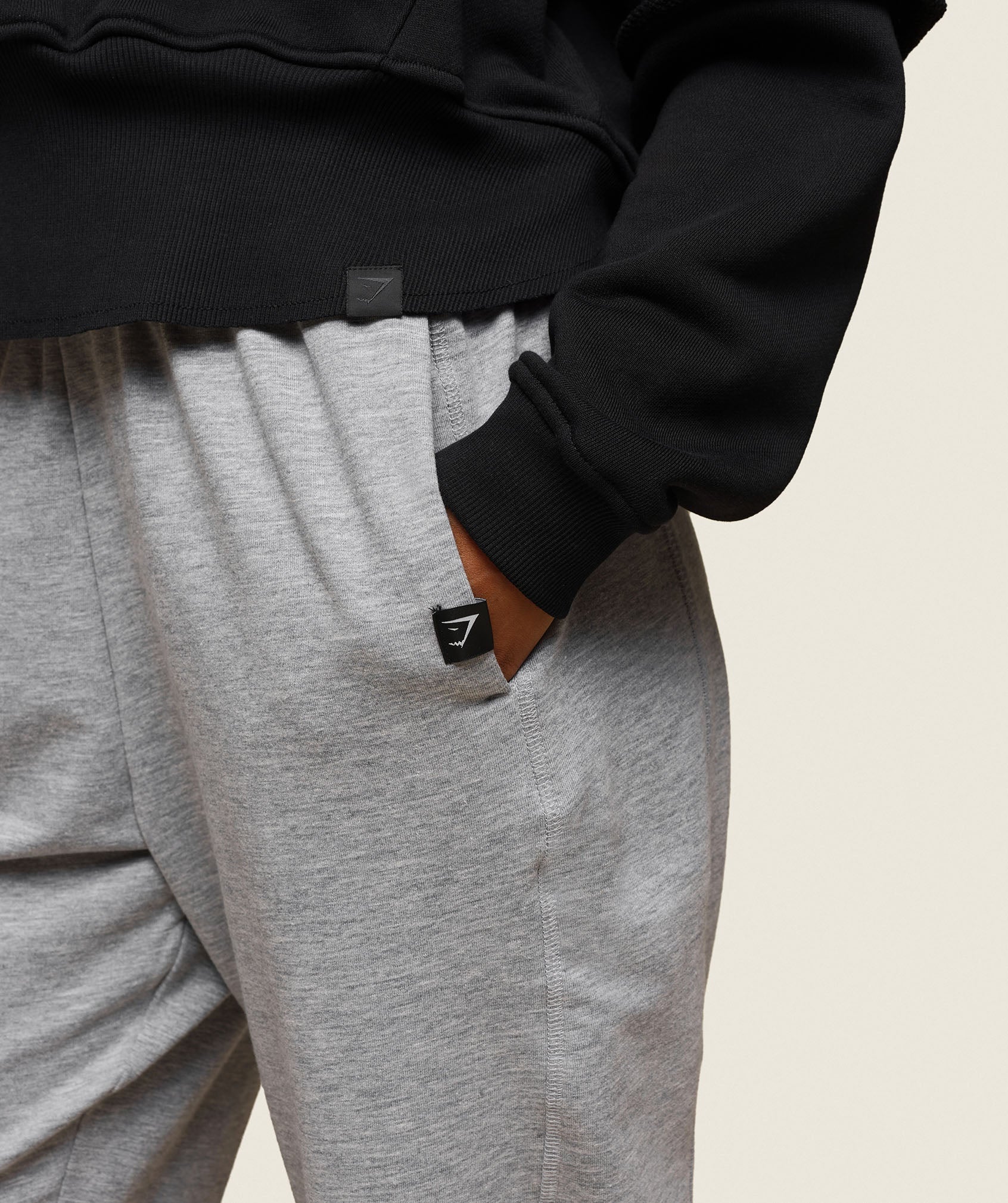 GS x Leana Deeb Training Joggers Light Grey Marl