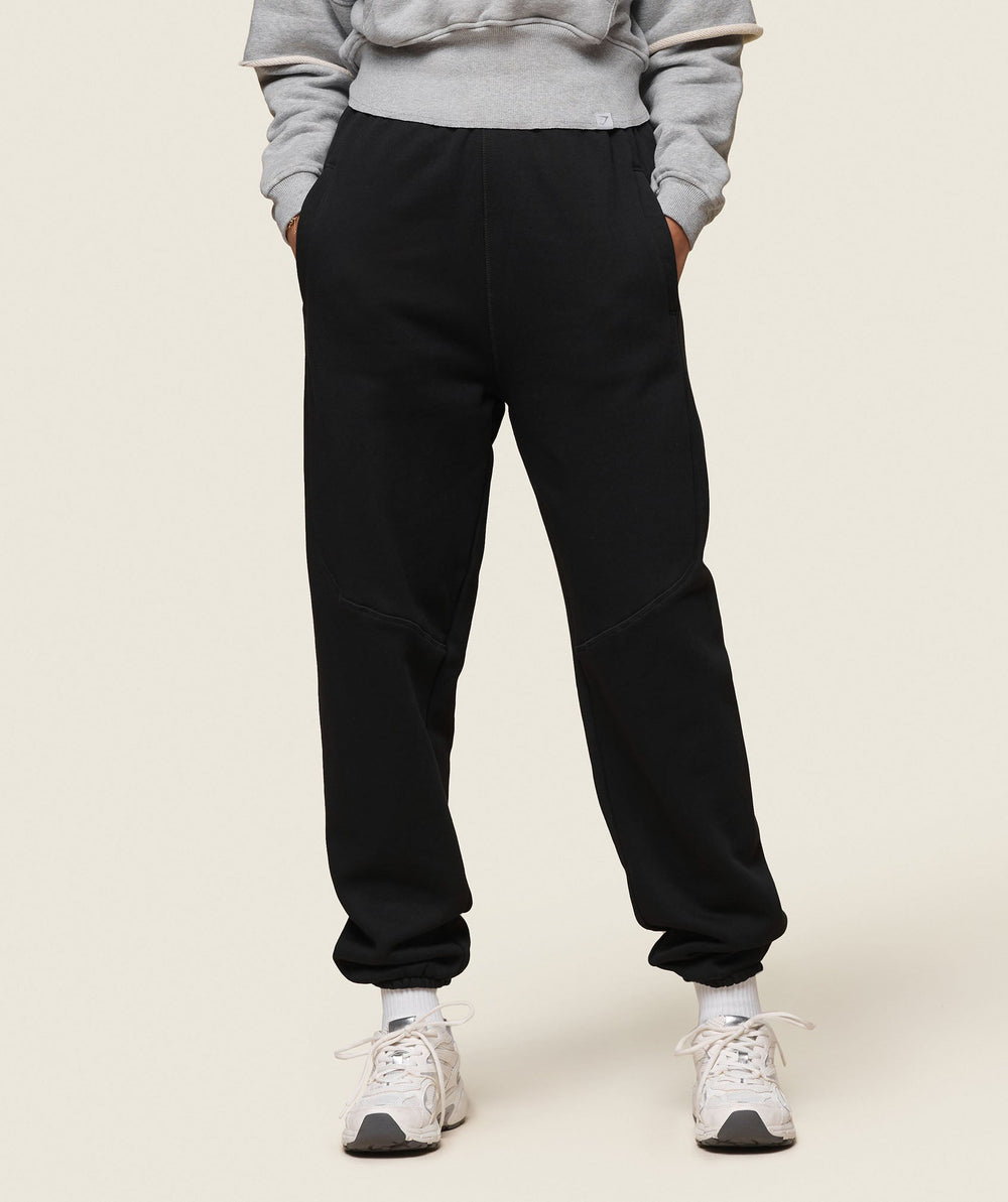 GS x Leana Deeb Oversized Joggers Black