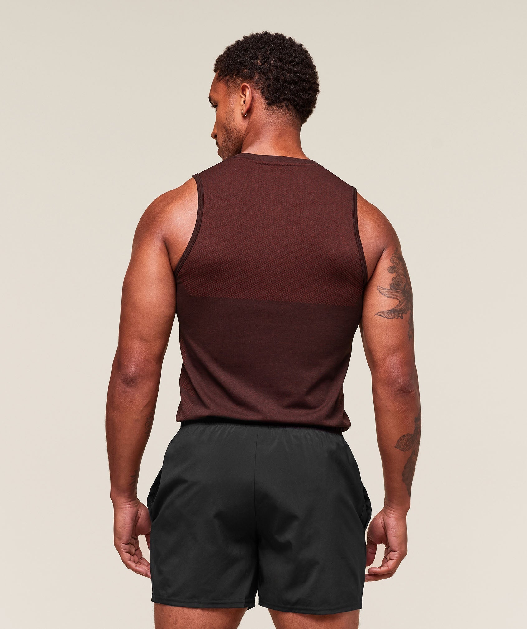 Vital Tank Black/Sets Red