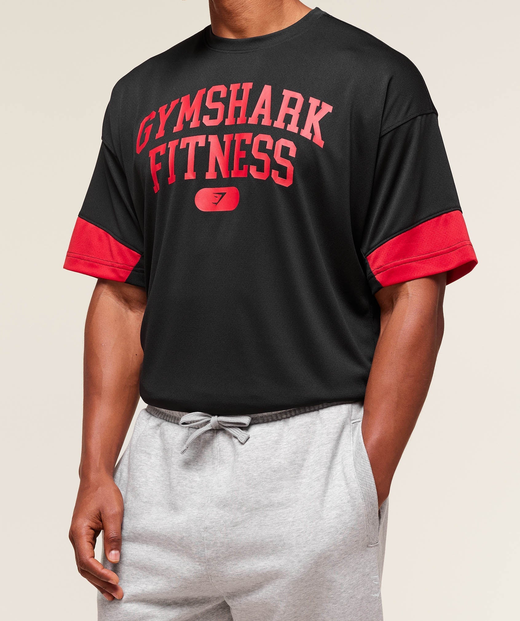 Varsity Oversized T-Shirt Black/Conditioning Red