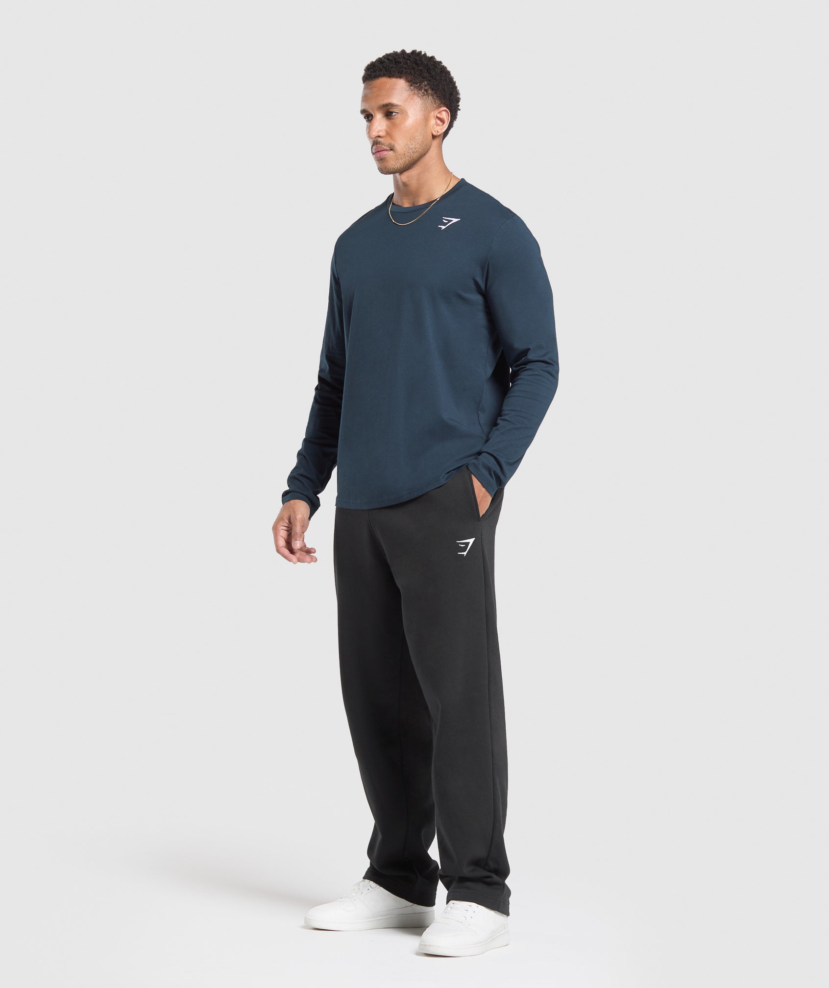 Crest Long Sleeve T-Shirt Navy