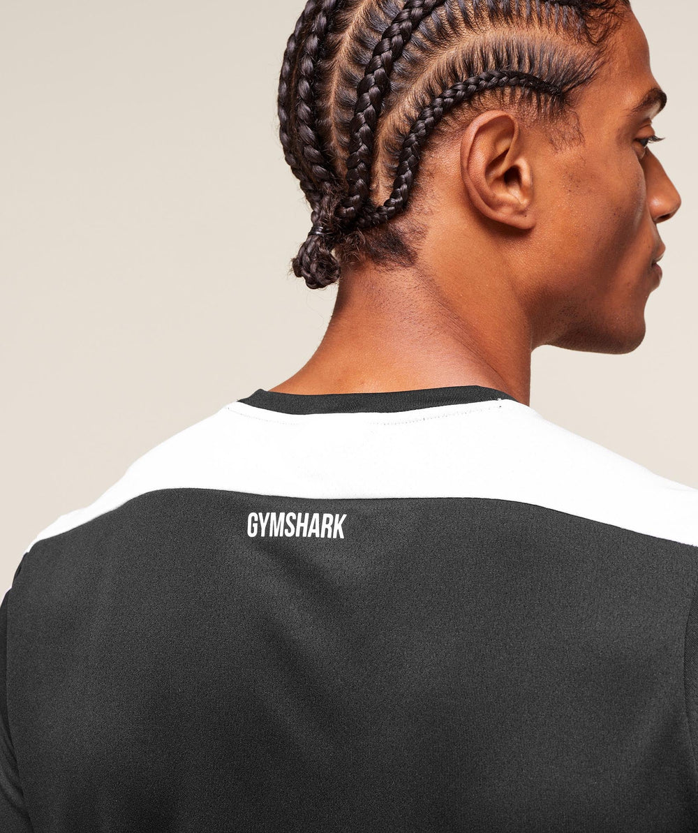 Arrival Block T-Shirt Black
