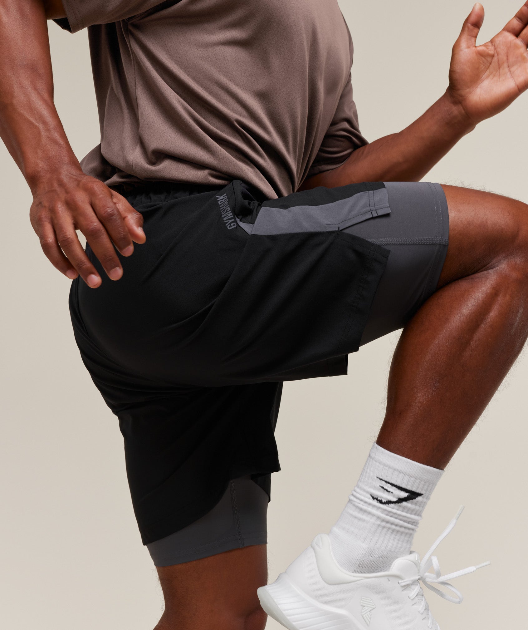Sport 7" 2 in 1 Shorts Black/Dark Grey