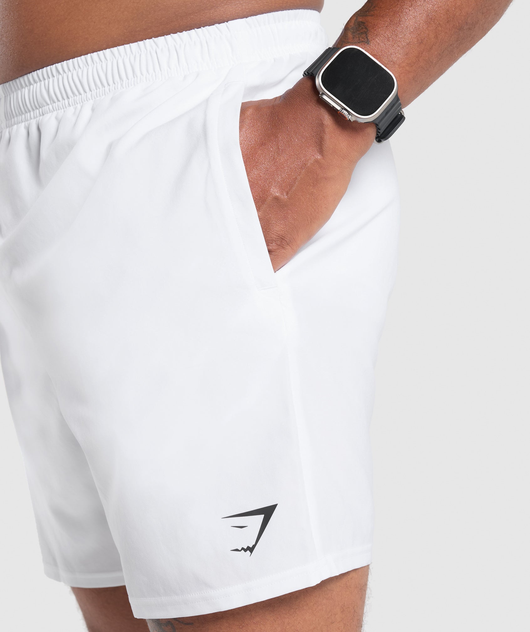 Arrival 7" Shorts White