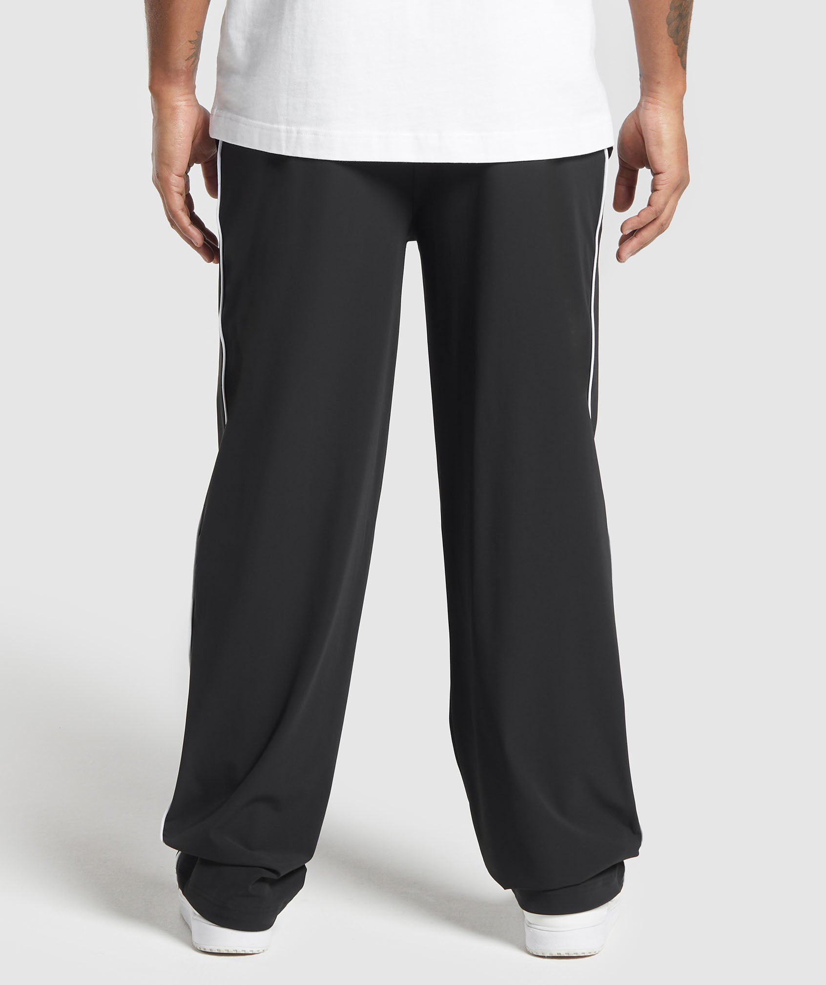 Contrast Straight Leg Pant Black