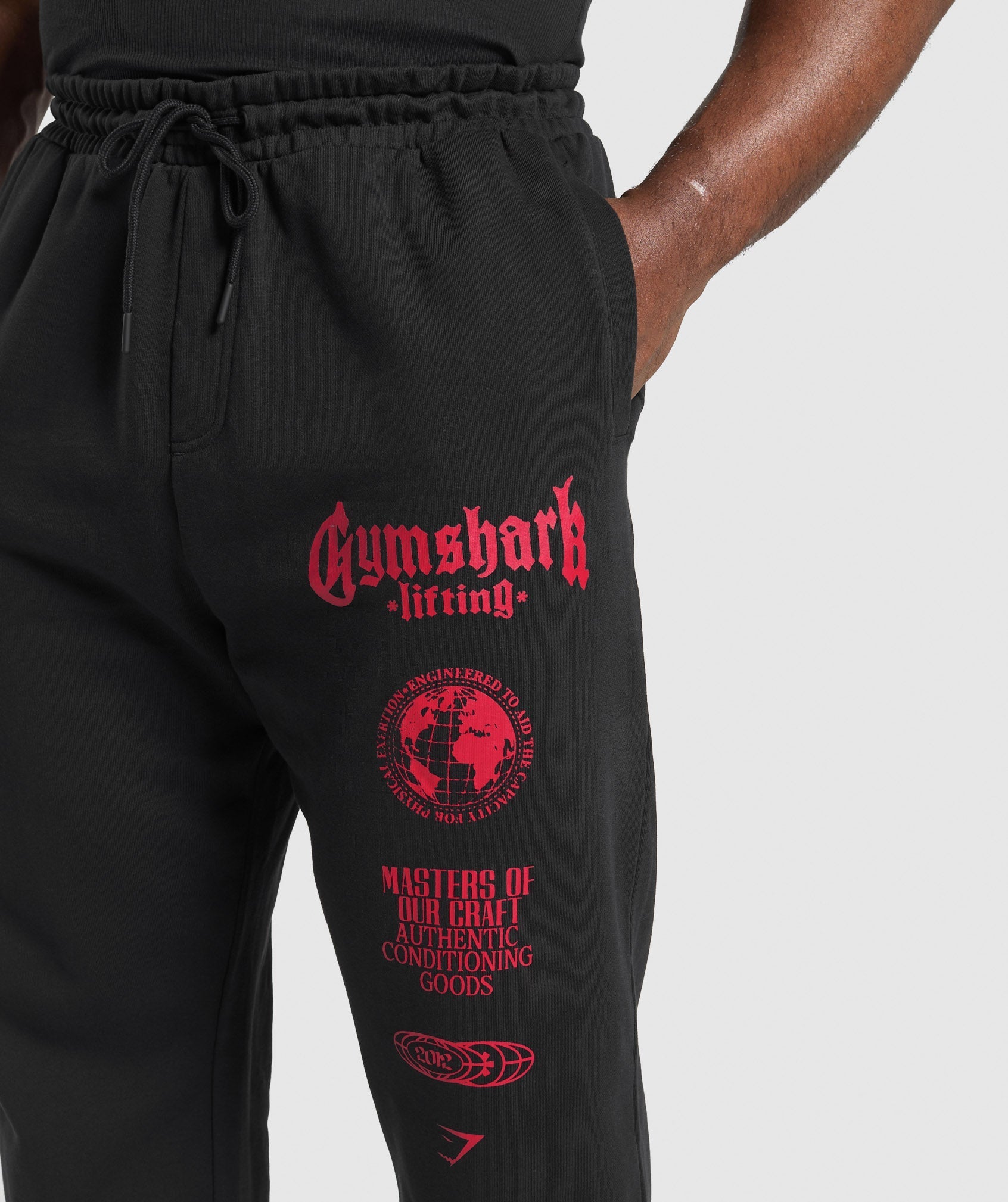 Global Lifting Oversized Essential Joggers Black/Conditioning Red