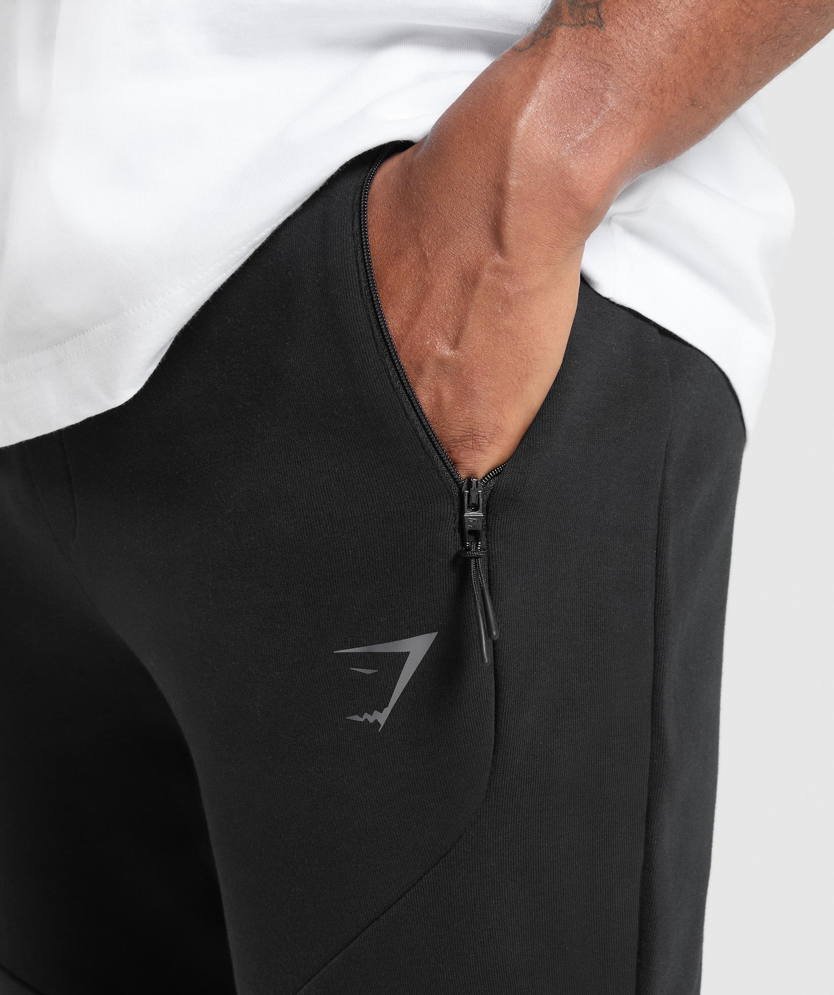 Interlock Tech Joggers Blackk