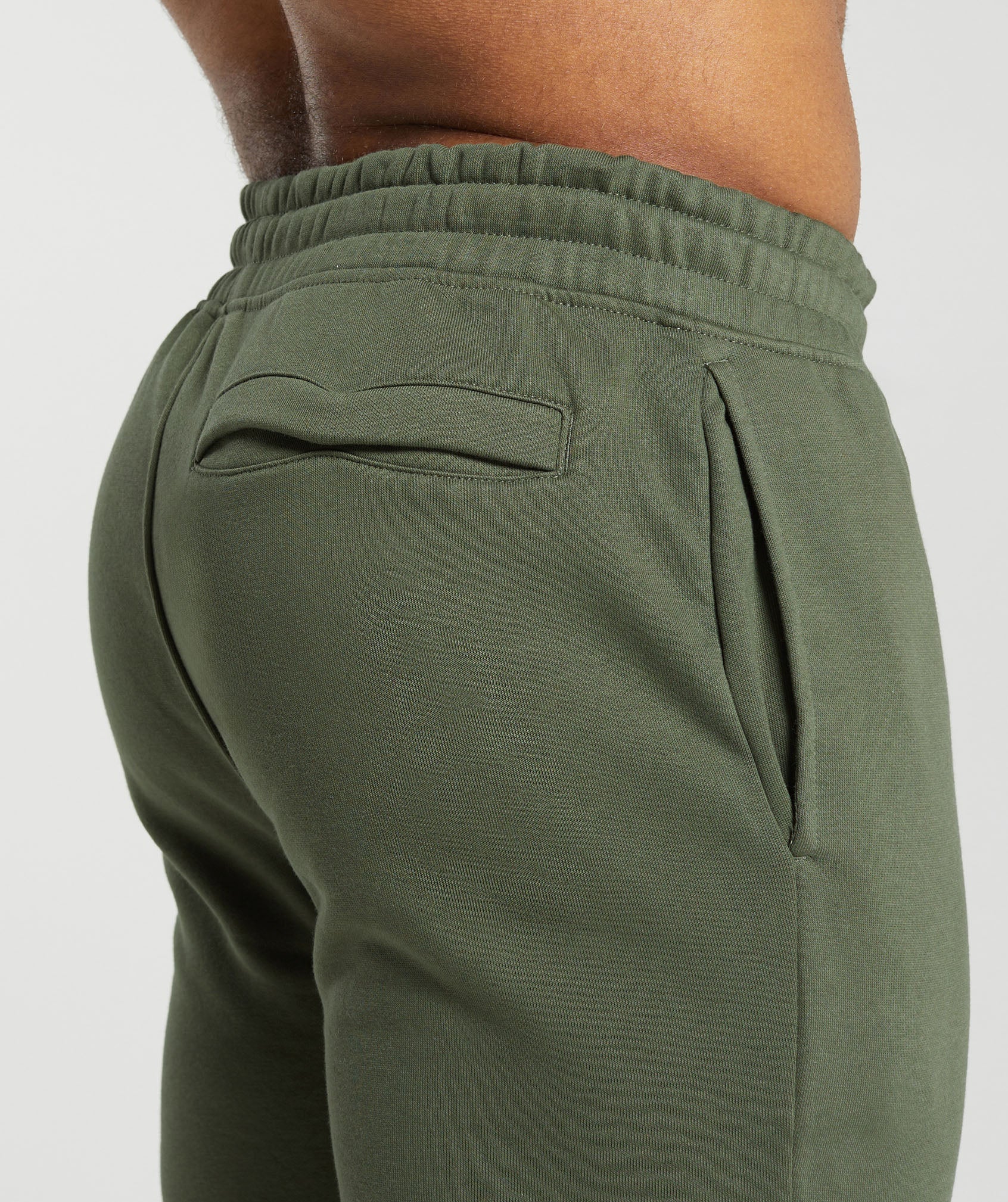 Crest Joggers Core Olive